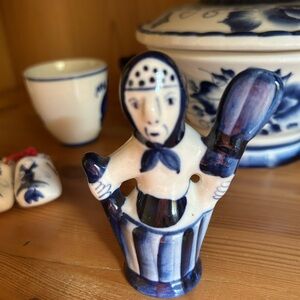 3 Russian Gzhel Stylish Blue and White Ceramic Folk Art Figurine